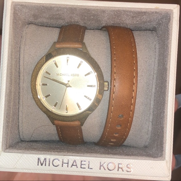 Michael Kors watch - Picture 1 of 1